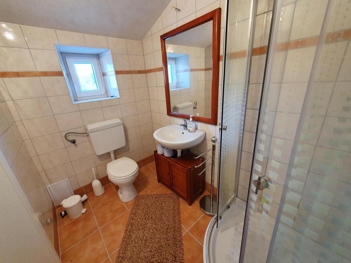 Private Accommodation Kanegra Umag Exterior foto