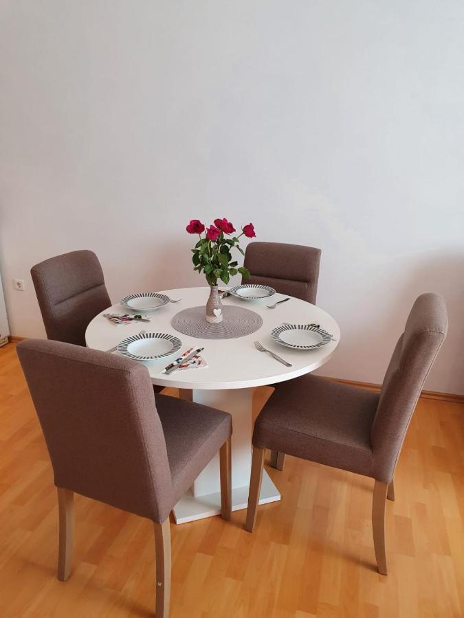 Private Accommodation Kanegra Umag Exterior foto
