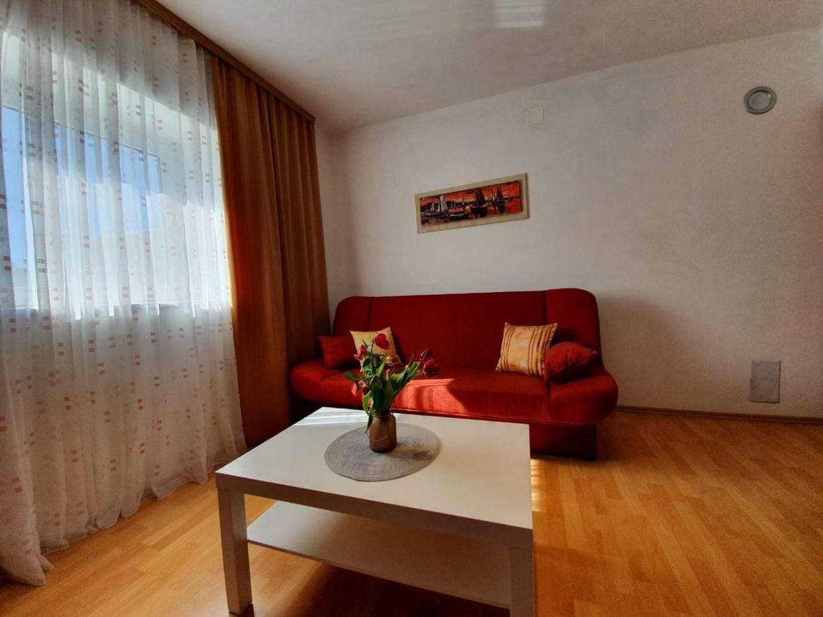 Private Accommodation Kanegra Umag Exterior foto